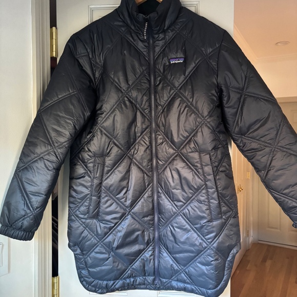 Patagonia Women's Pine Bank 3-in-1 Parka, Navy, Medium - Excellent condition! - Picture 9 of 9